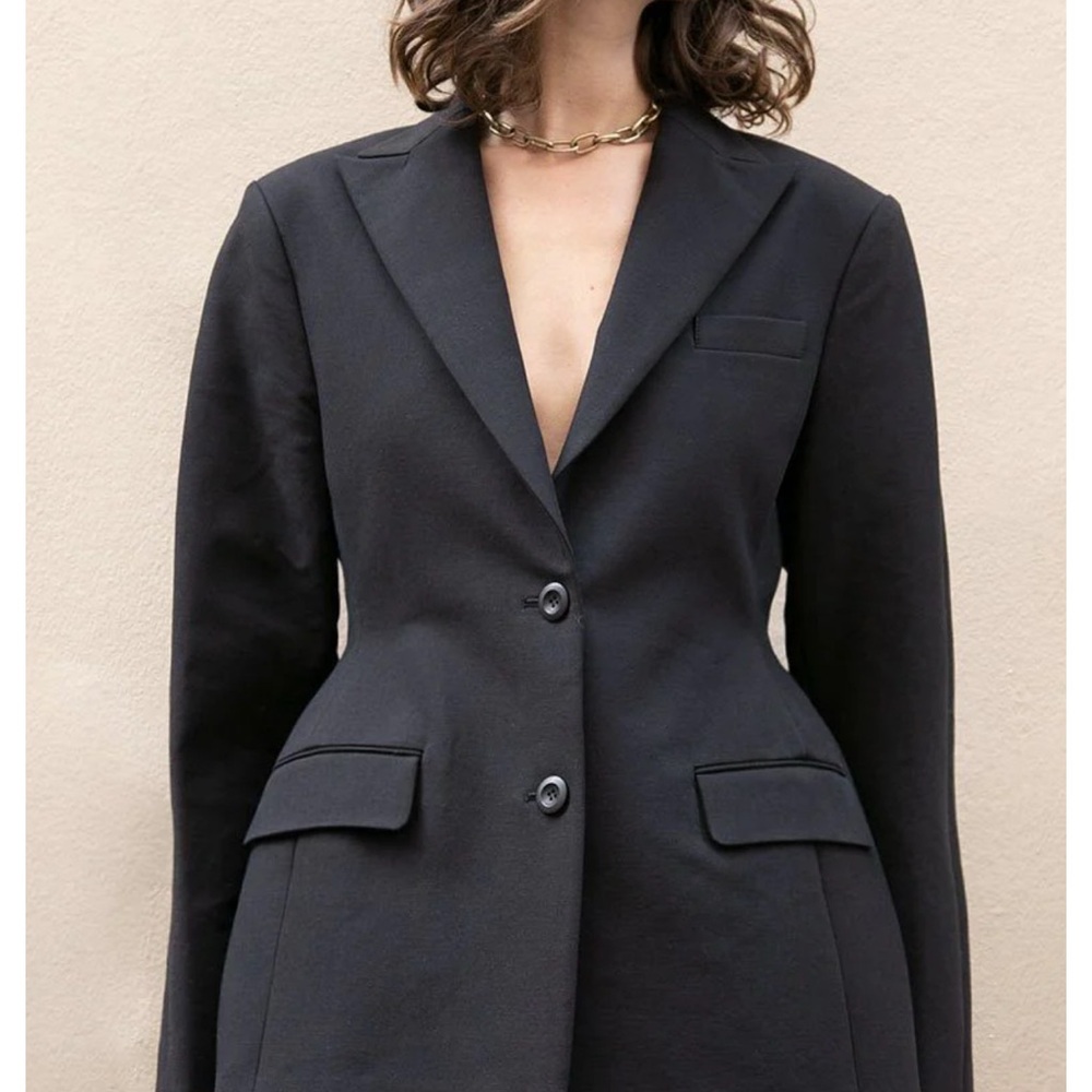 *NWOT Frankie Shop Colette Hourglass Blazer